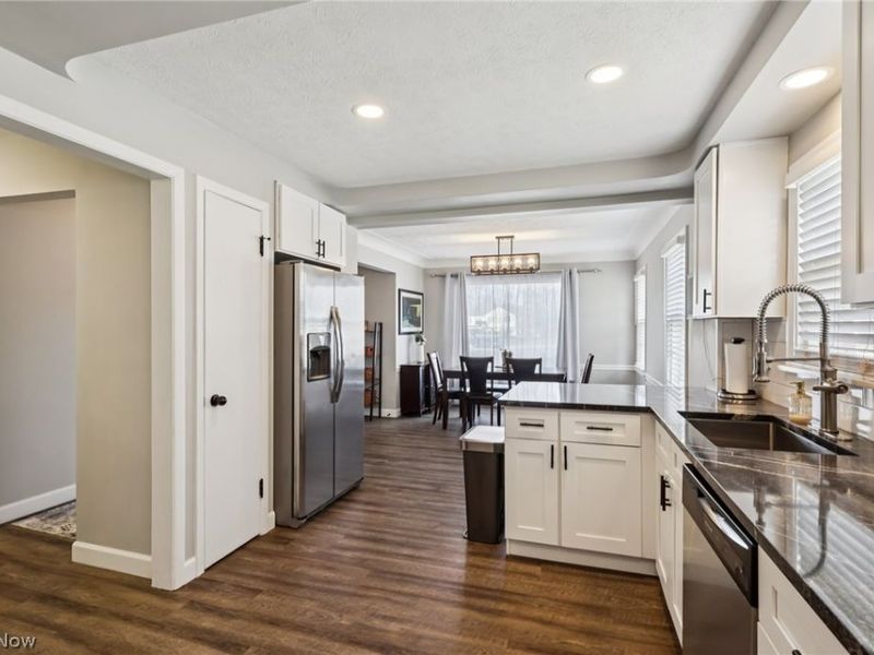 4284 Silsby Road , University Heights, OH 44118 Photo 11