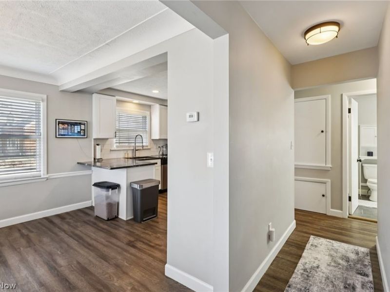 4284 Silsby Road , University Heights, OH 44118 Photo 13