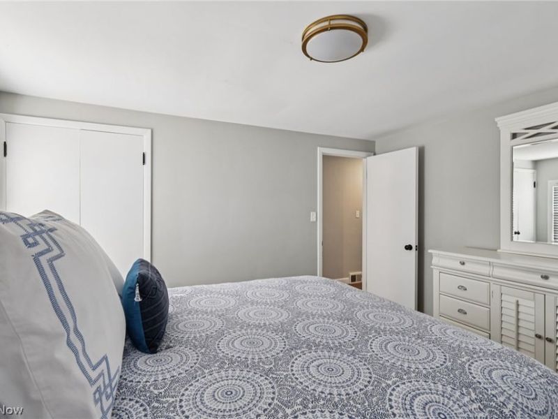 4284 Silsby Road , University Heights, OH 44118 Photo 27