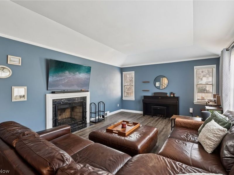 4284 Silsby Road , University Heights, OH 44118 Photo 3