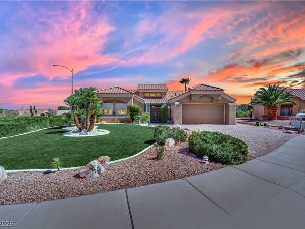 2808 Tumble Creek Court , Las Vegas, NV 89134