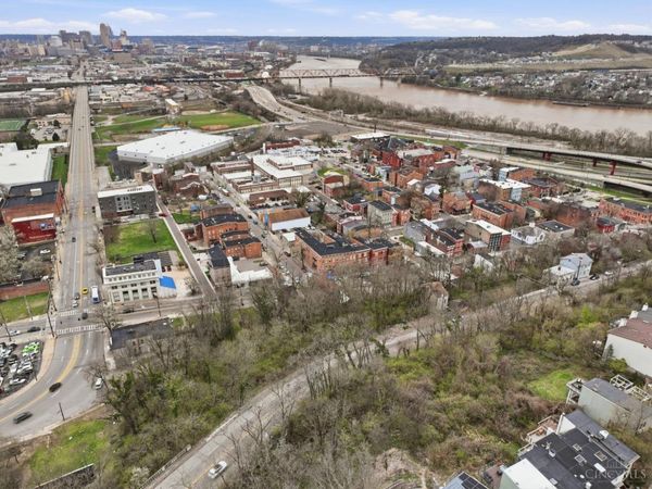 2456 Maryland Avenue, Cincinnati, OH 45204