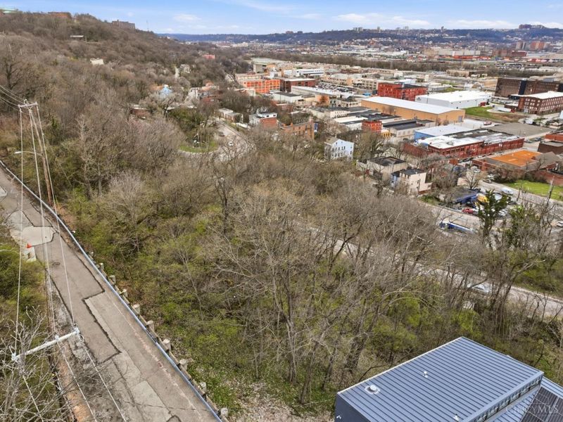 2456 Maryland Avenue, Cincinnati, OH 45204 Photo 3