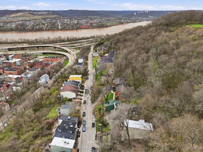 2456 Maryland Avenue, Cincinnati, OH 45204 Photo 9