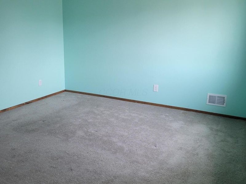 6279 Braiden Court , Unit B, Columbus, OH 43213 Photo 16