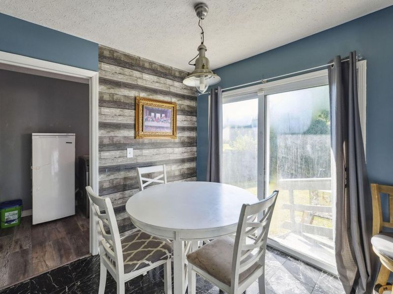 6109 Woodsboro Drive, Columbus, OH 43228 Photo 10