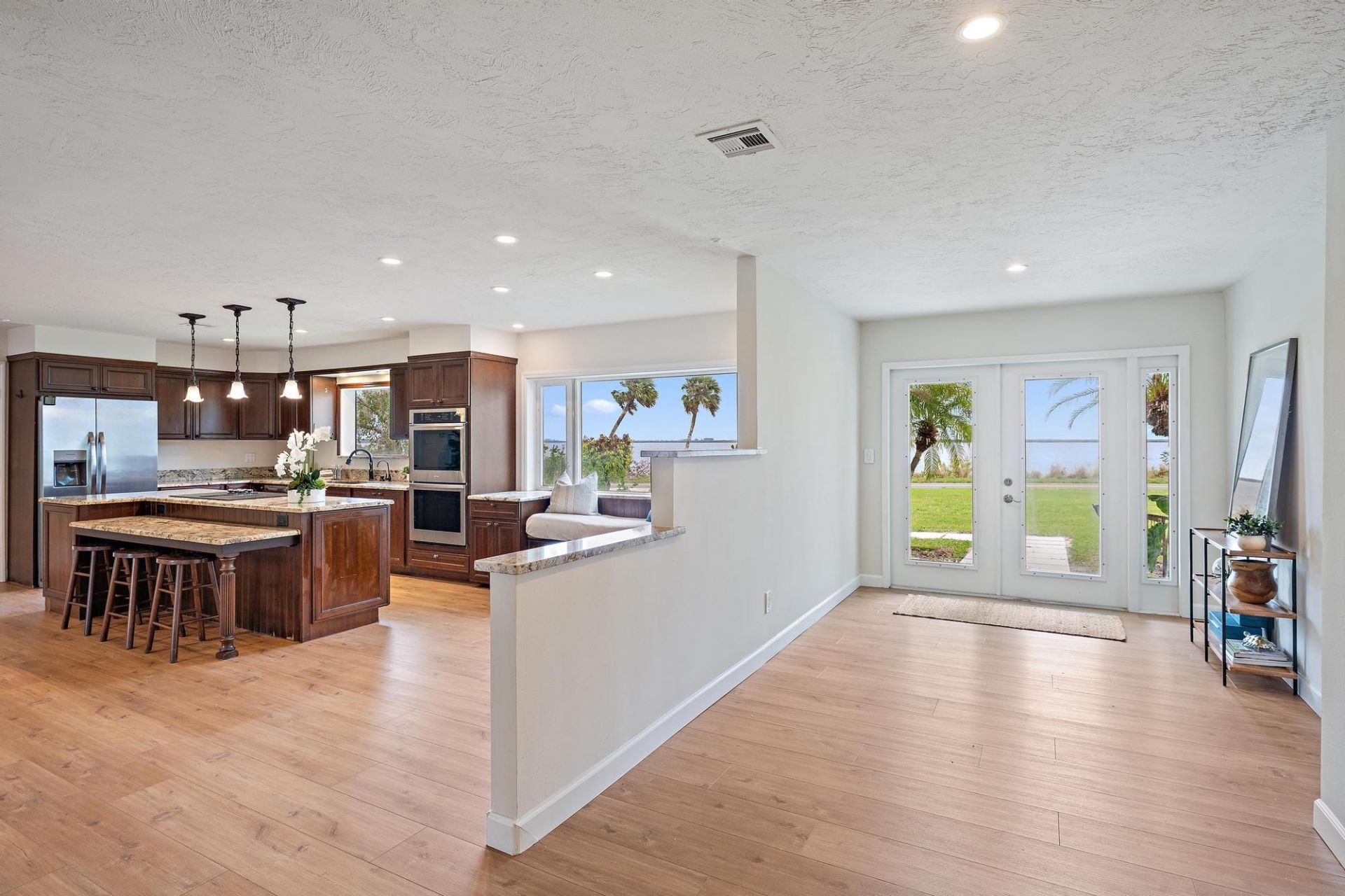 6205 S Indian River Drive, Fort Pierce, FL 34982 Photo