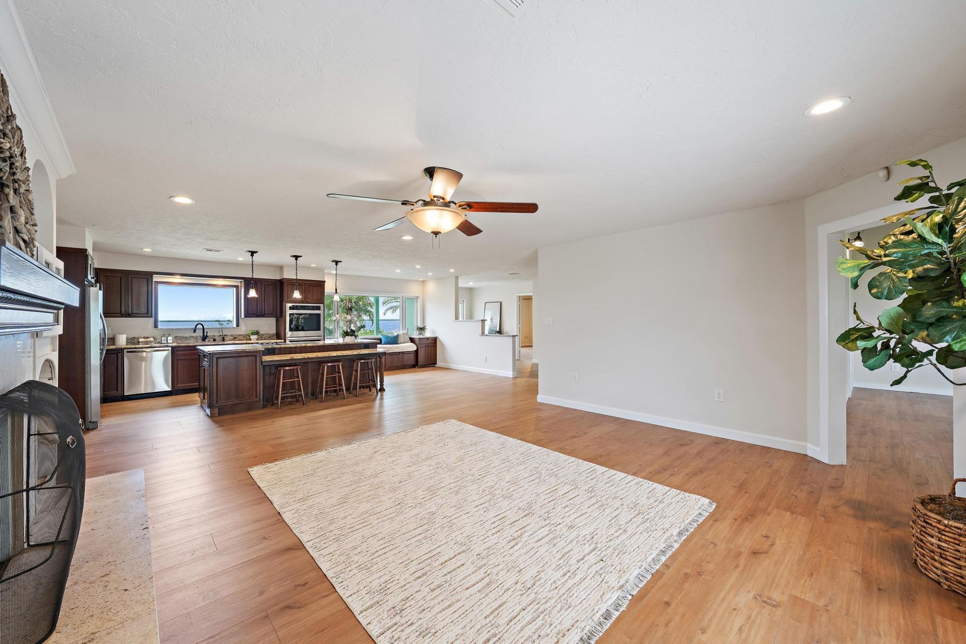 6205 S Indian River Drive, Fort Pierce, FL 34982 Photo