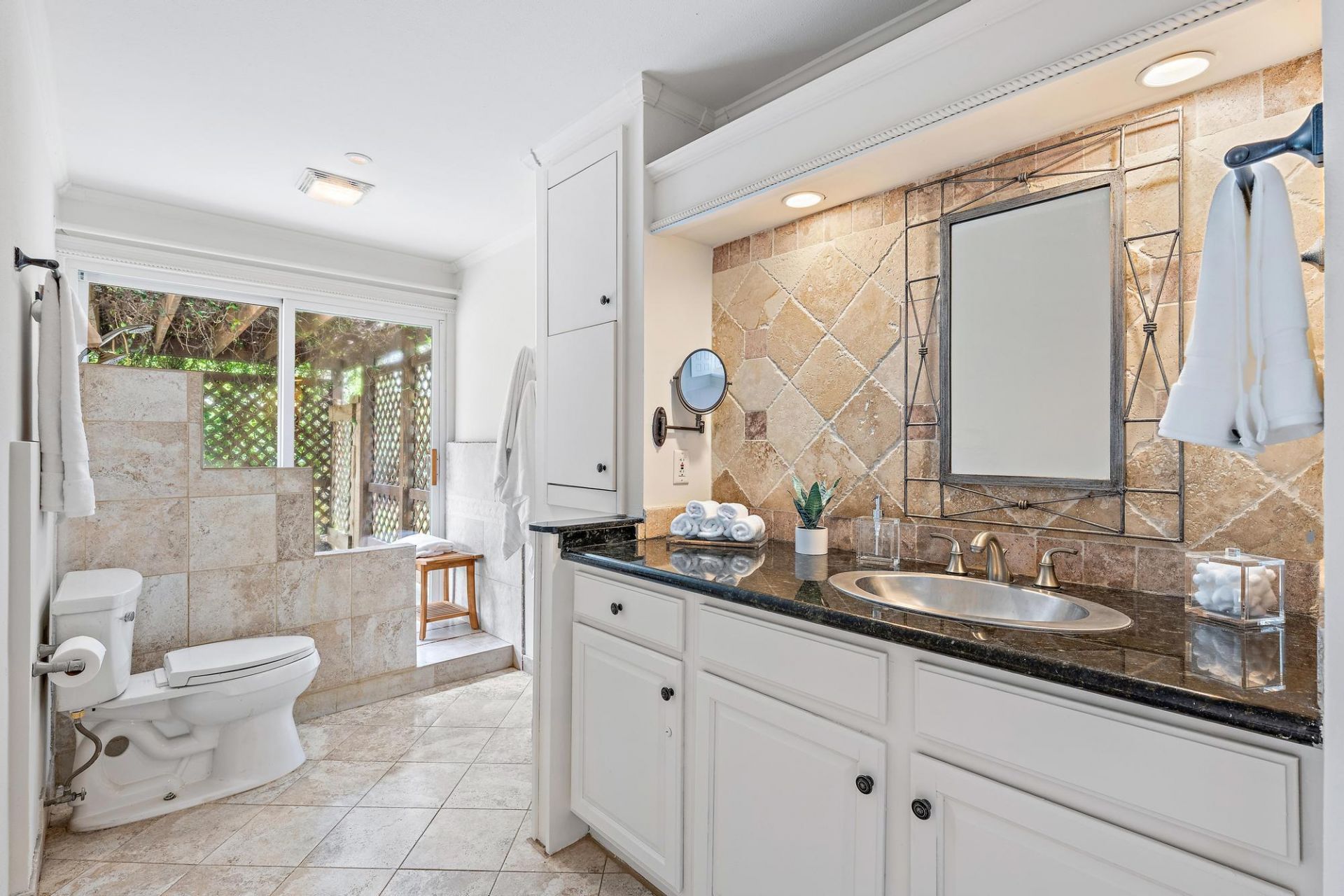 6205 S Indian River Drive, Fort Pierce, FL 34982 Photo