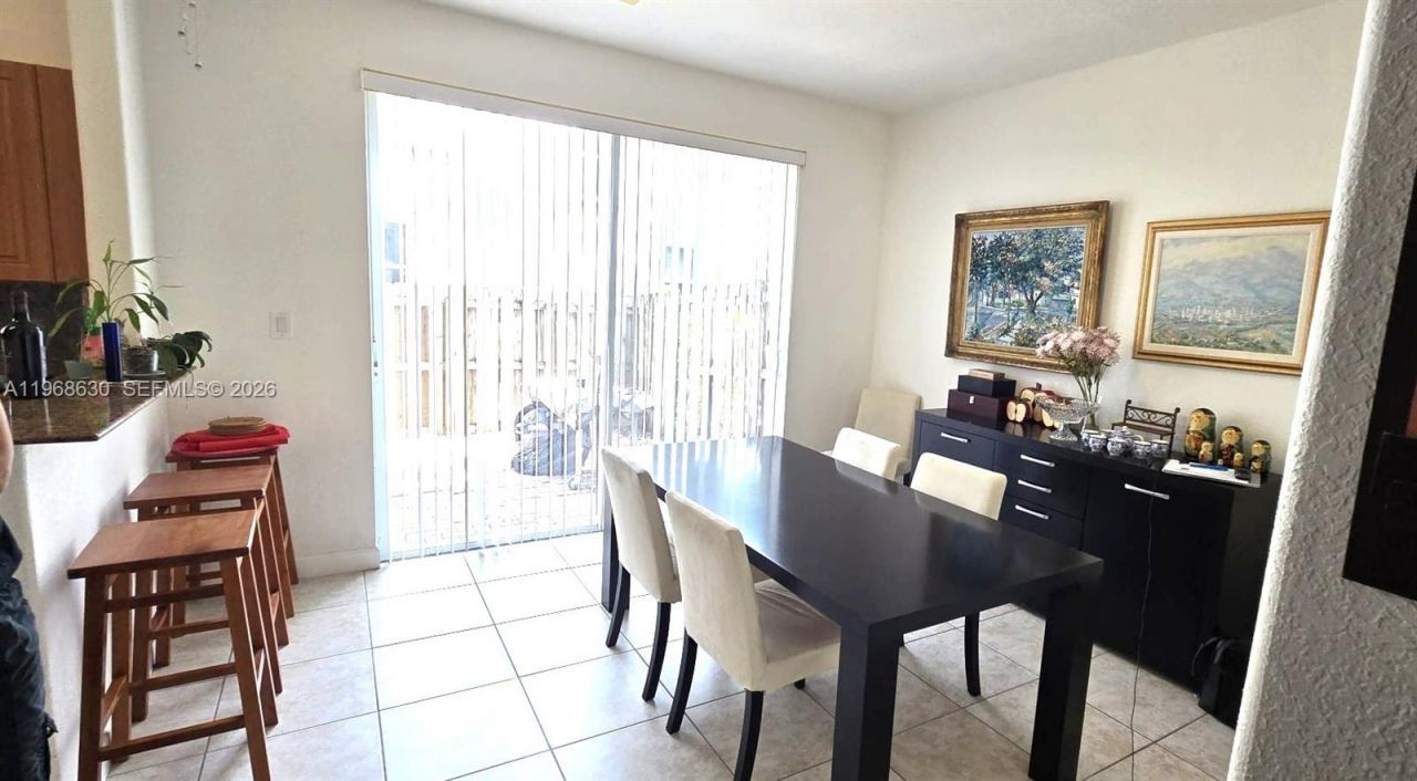 10840 NW 79th St, Doral, FL 33178 Photo