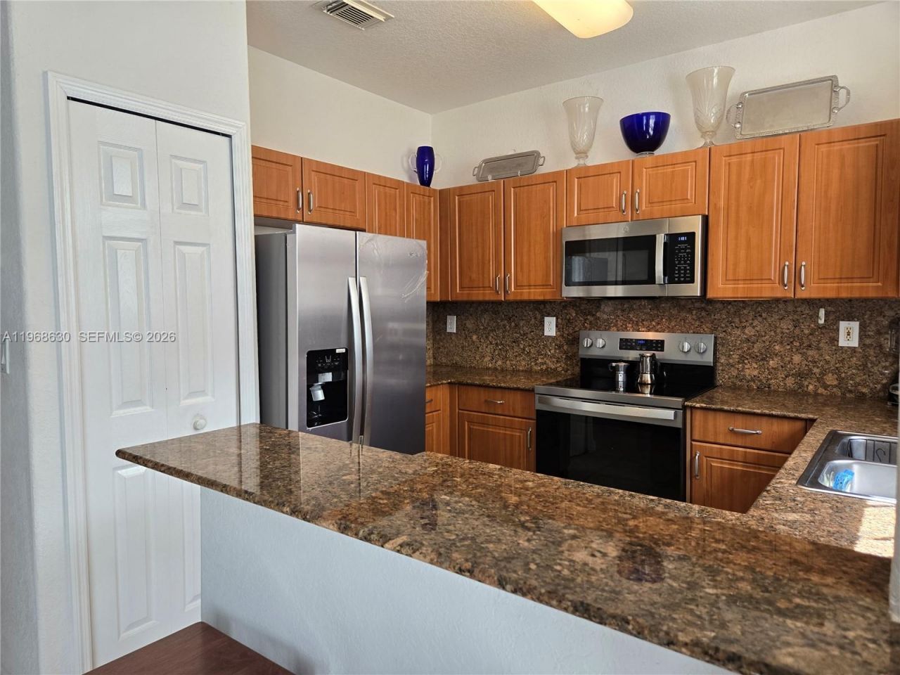 10840 NW 79th St, Doral, FL 33178 Photo