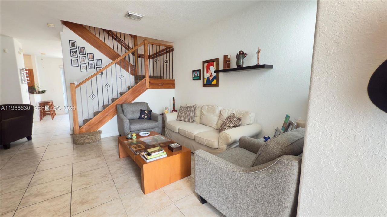 10840 NW 79th St, Doral, FL 33178 Photo