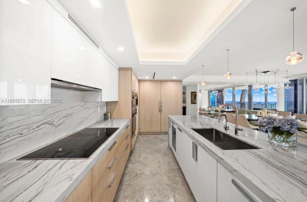 1500 Ocean Dr , Unit UPH-5, Miami Beach, FL 33139 Photo