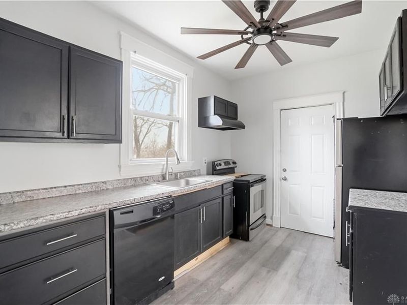 2465 Saturn Street, Cincinnati, OH 45214 Photo 16