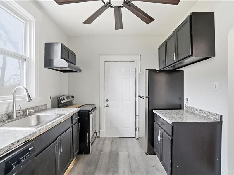 2465 Saturn Street, Cincinnati, OH 45214 Photo 17