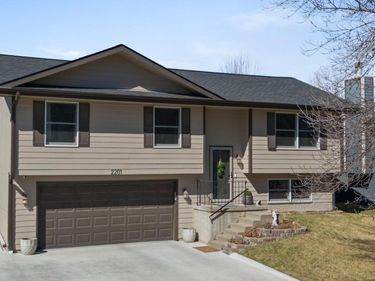 2201 SW 16th Street, Lincoln, NE 68522