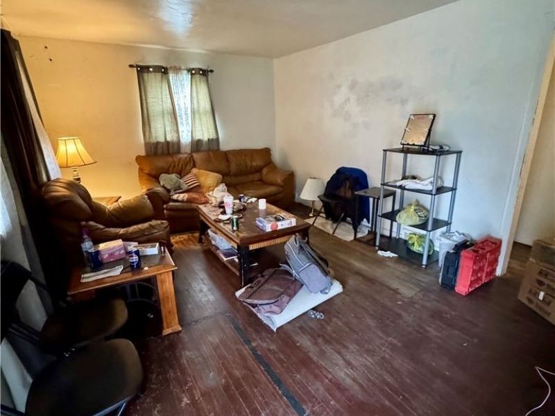 452 W Earle Avenue, Youngstown, OH 44511 Photo 16