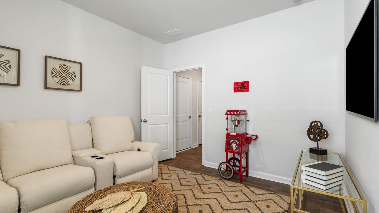 6066 Grangestone Lane Photo 19