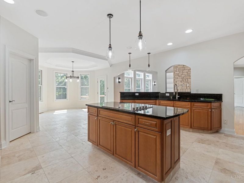 163 Compton Road, Wyoming, OH 45215 Photo 11