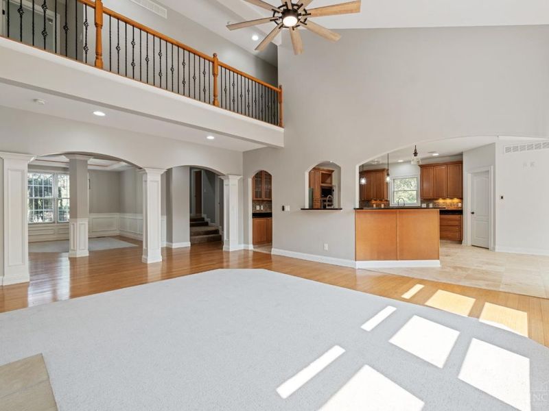 163 Compton Road, Wyoming, OH 45215 Photo 8