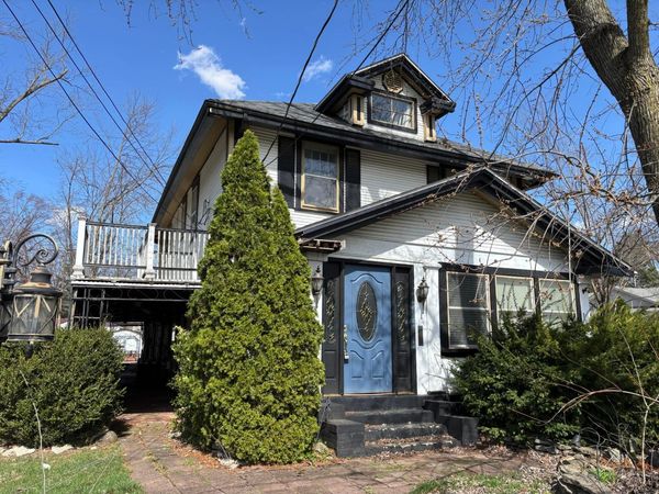 184 E Park Street , Westerville, OH 43081