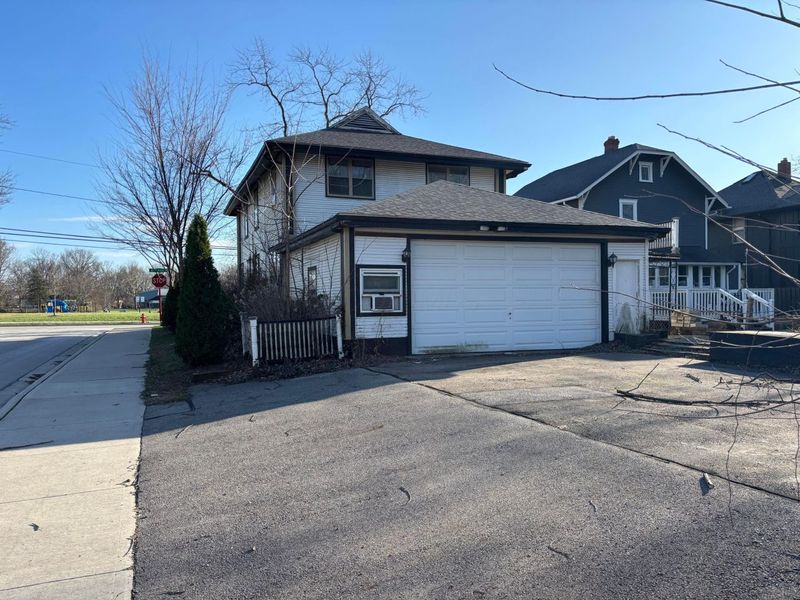 184 E Park Street , Westerville, OH 43081 Photo 10