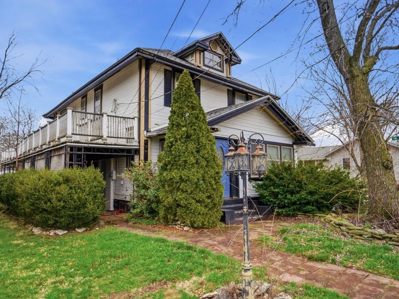 184 E Park Street , Westerville, OH 43081 Photo 13