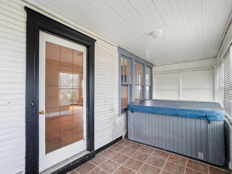 184 E Park Street , Westerville, OH 43081 Photo 20