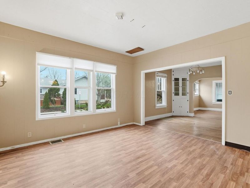 184 E Park Street , Westerville, OH 43081 Photo 39