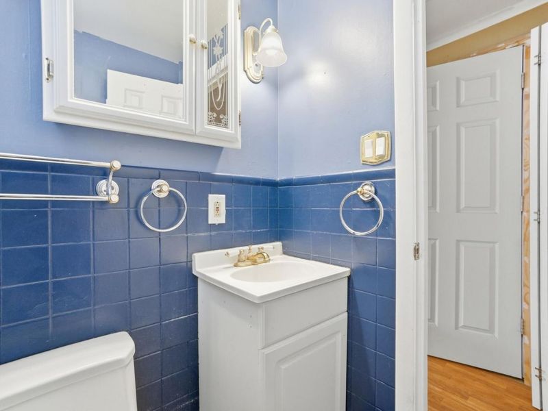 184 E Park Street , Westerville, OH 43081 Photo 42