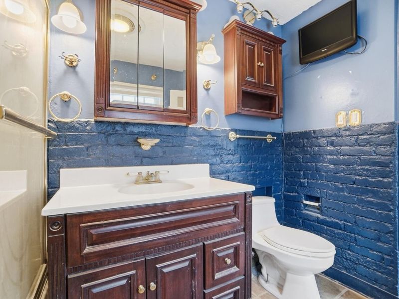 184 E Park Street , Westerville, OH 43081 Photo 51