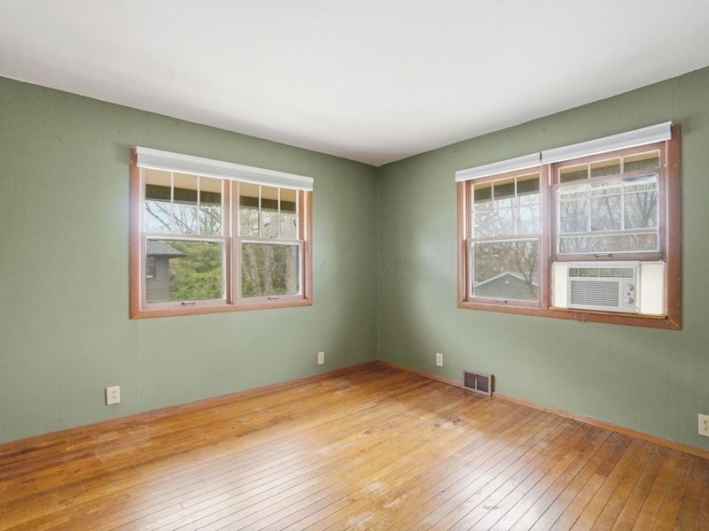 184 E Park Street , Westerville, OH 43081 Photo 64