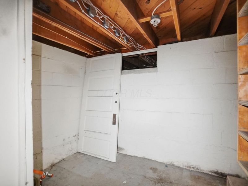 184 E Park Street , Westerville, OH 43081 Photo 76