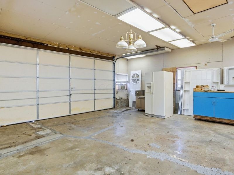 184 E Park Street , Westerville, OH 43081 Photo 80