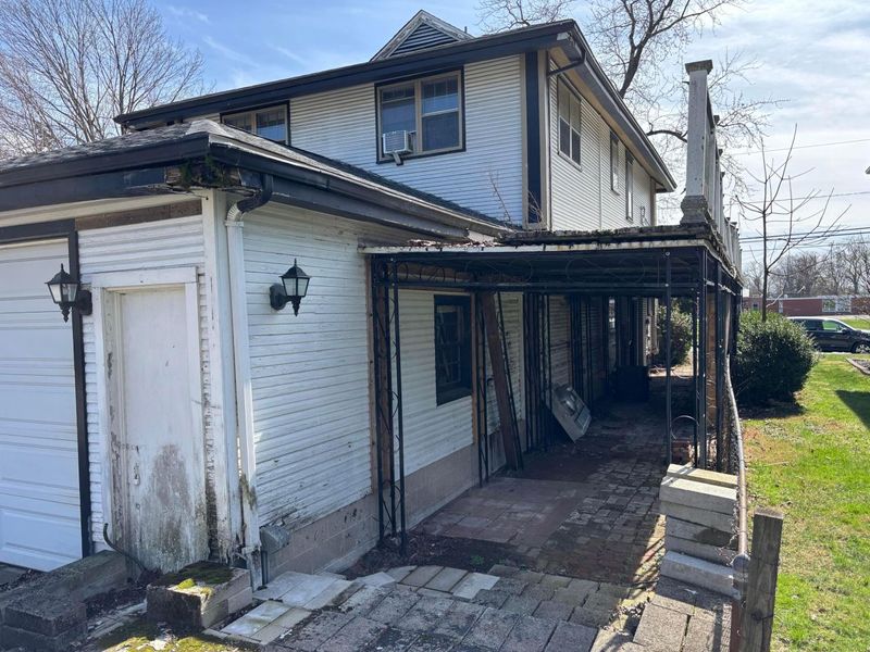 184 E Park Street , Westerville, OH 43081 Photo 9