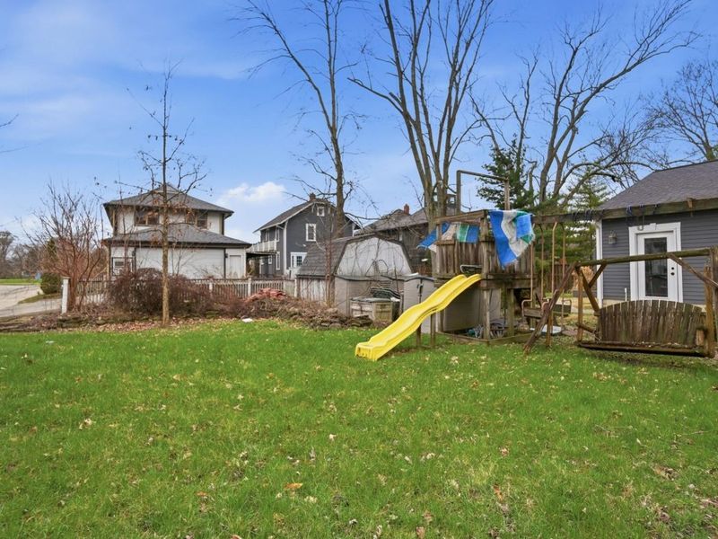 184 E Park Street , Westerville, OH 43081 Photo 95