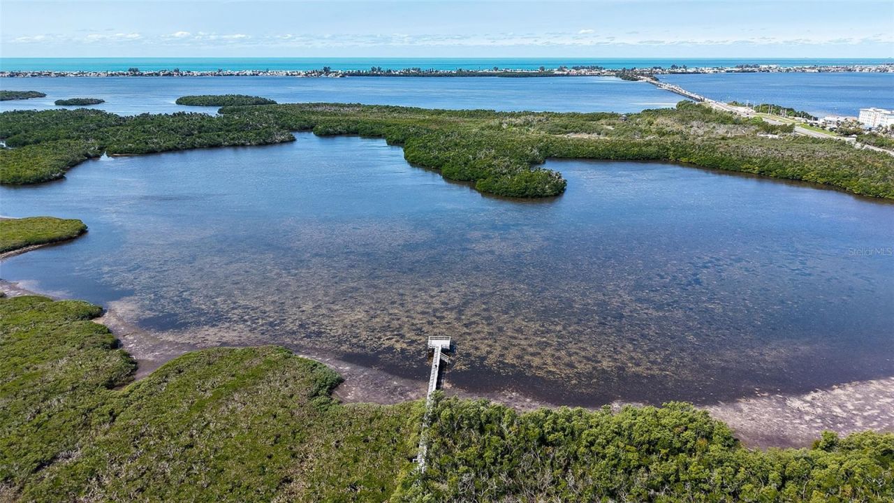 1005 Pelican Court, Bradenton, FL 34209 Photo