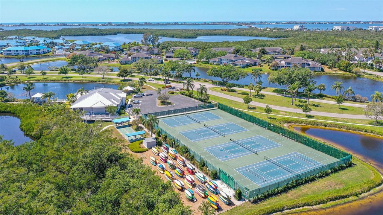 1005 Pelican Court, Bradenton, FL 34209 Photo