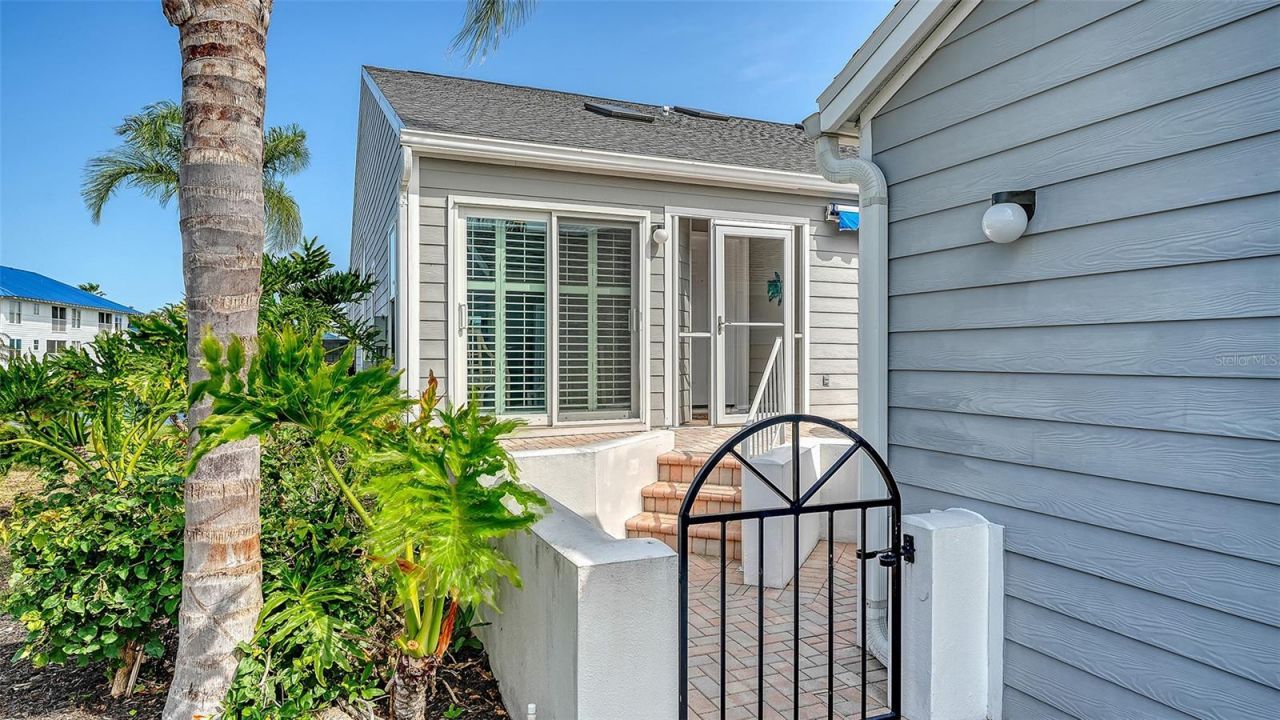 1005 Pelican Court, Bradenton, FL 34209 Photo