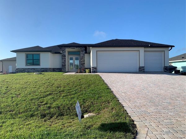 15619 STAUNTON CIRCLE , PORT CHARLOTTE, FL 33981