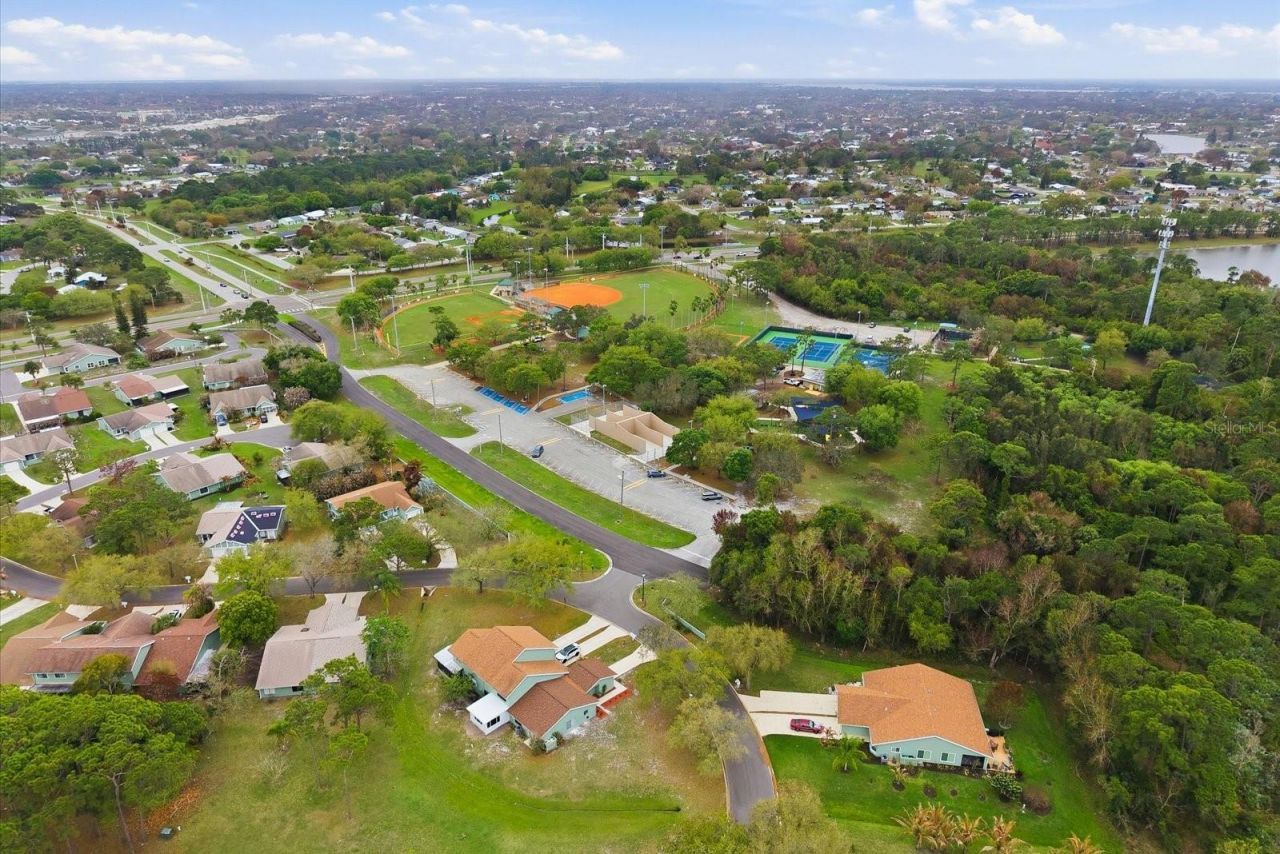 1417 SE Rivergreen Circle , Port Saint Lucie, FL 34952 Photo