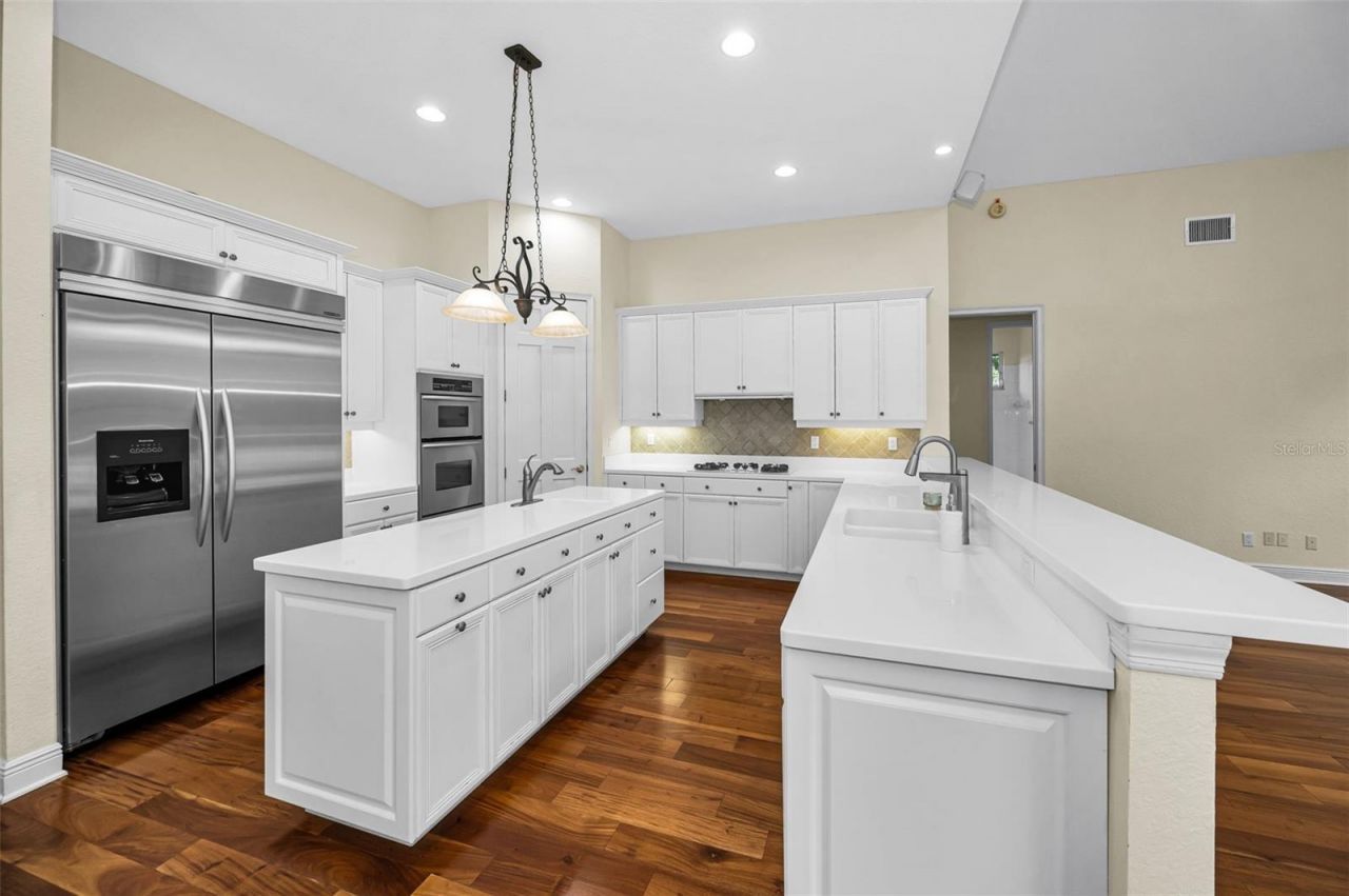 2270 Christy Lane, Oldsmar, FL 34677 Photo