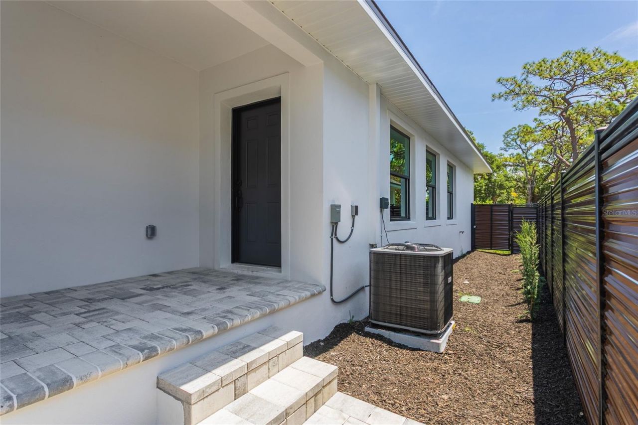 2551/2553 21st Street S, Saint Petersburg, FL 33712 Photo