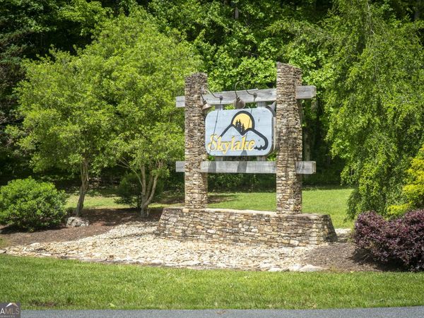 6X Laurelwood, Sautee Nacoochee, GA 30571