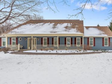 4819 Hepplewhite Drive, Manlius, NY 13104