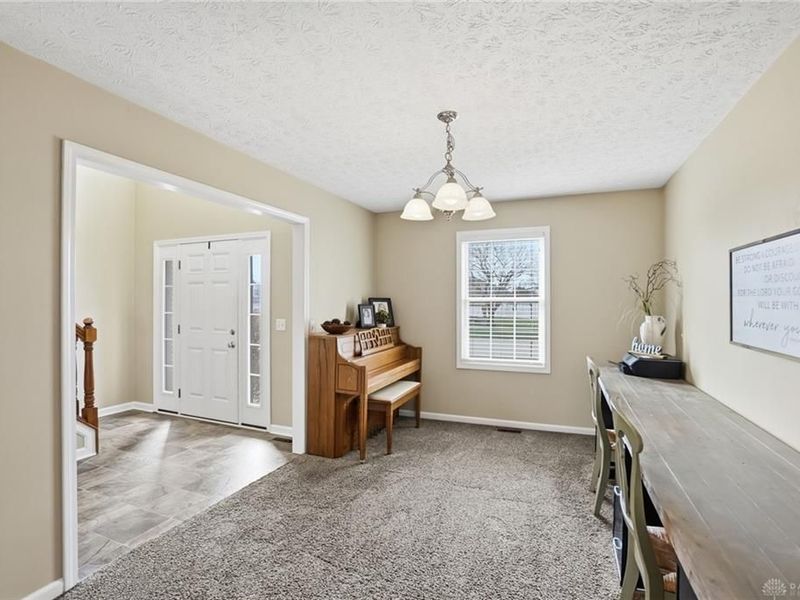 2813 Amberwood Drive, Troy, OH 45373 Photo 14