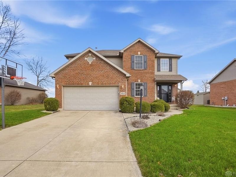 2813 Amberwood Drive, Troy, OH 45373 Photo 3