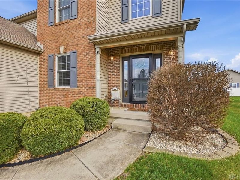 2813 Amberwood Drive, Troy, OH 45373 Photo 5