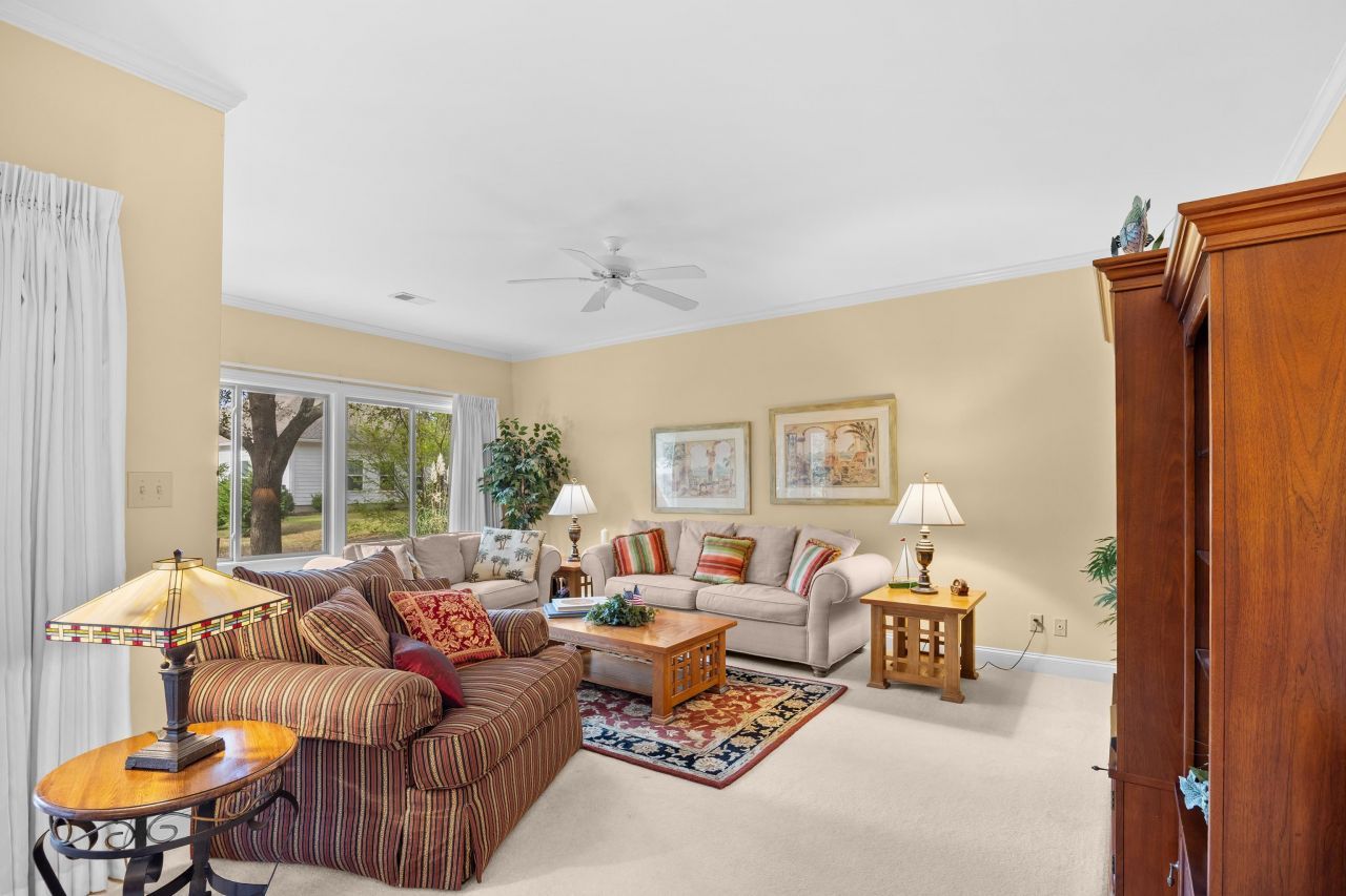 48 Twelve Oaks Dr. Photo 14