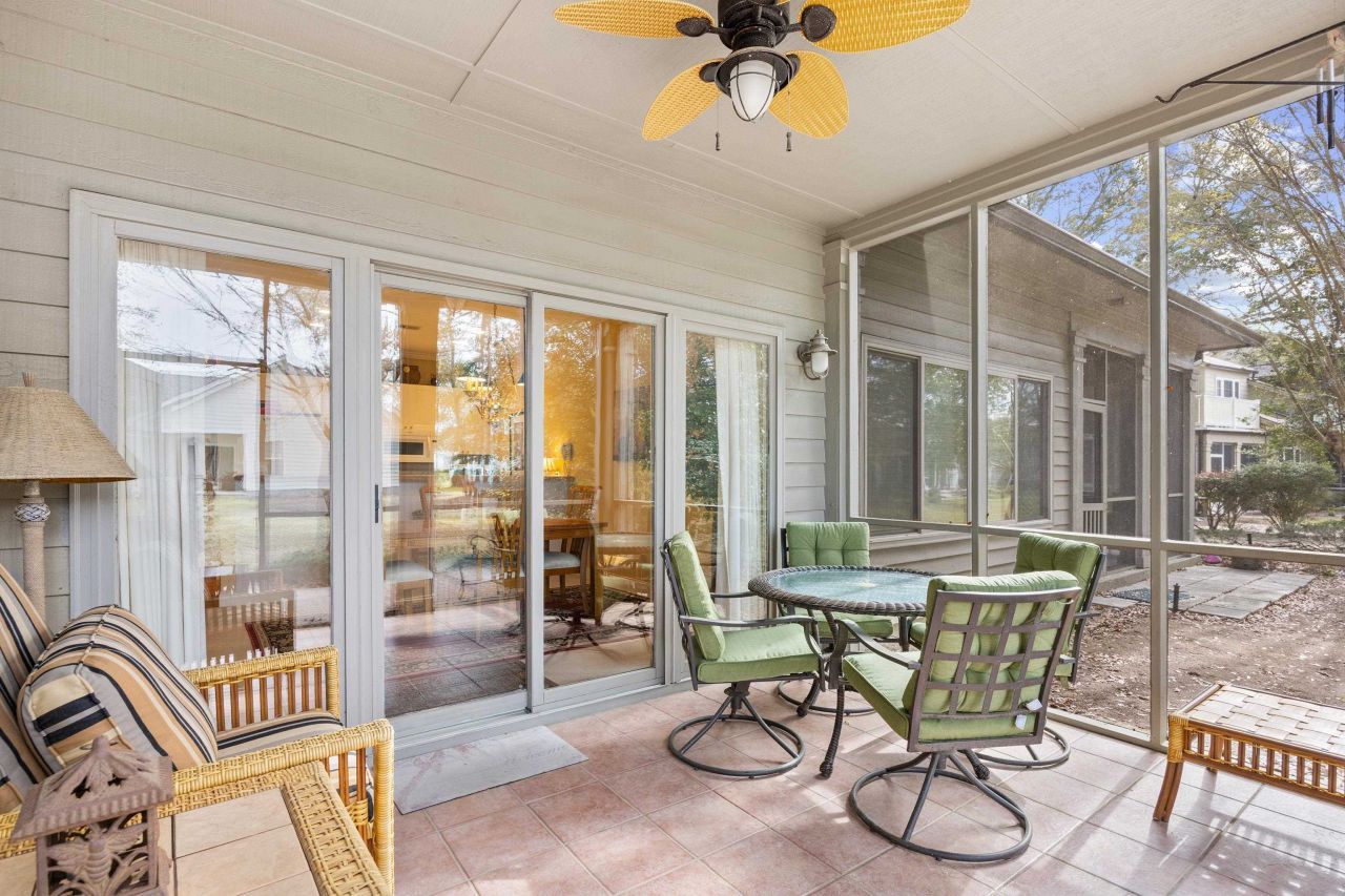 48 Twelve Oaks Dr. Photo 16